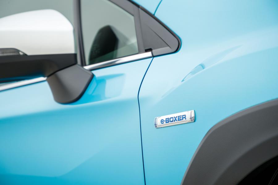 Детали экстерьера Subaru XV e-Boxer 2019 года  (WW) (фото 24 из 50)